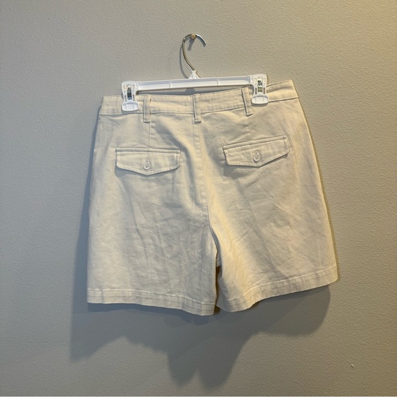 Three Dots Women's Light Beige Bermuda Shorts - Picture 10 of 10